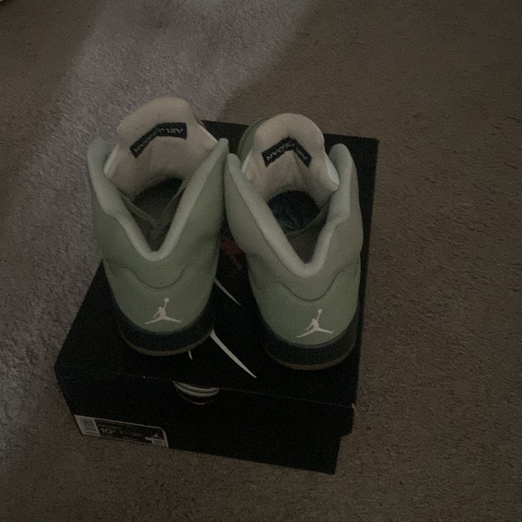 Air Jordon 5 Retro - Picture 3 of 6